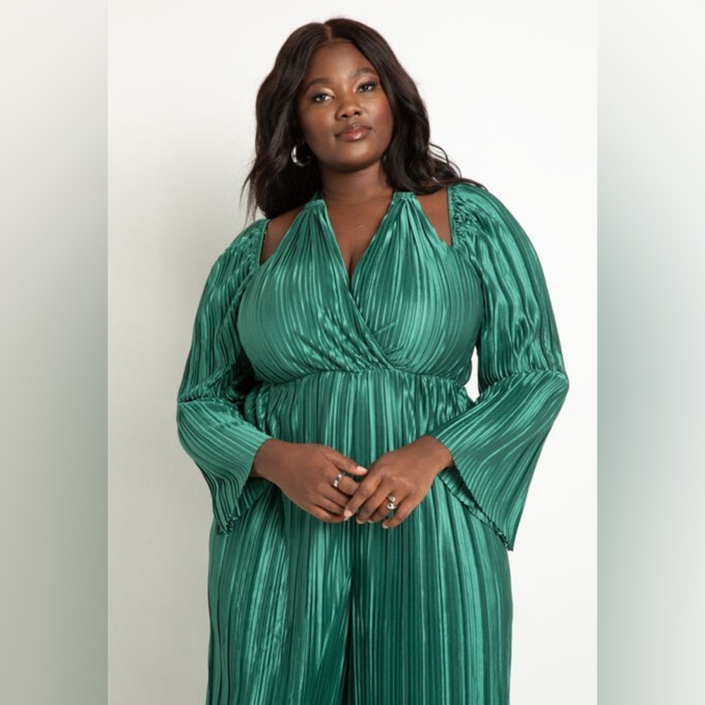 Jumpsuit - Picture 2 of 4
